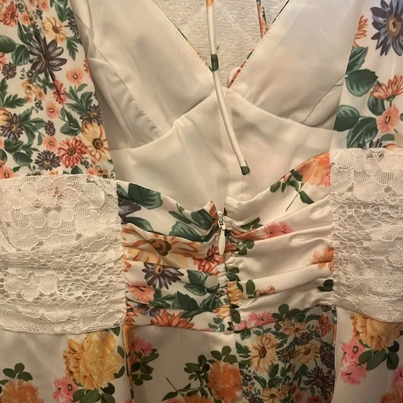 For Love & Lemons Rosalyn Mini Floral Dress - Picture 7 of 10